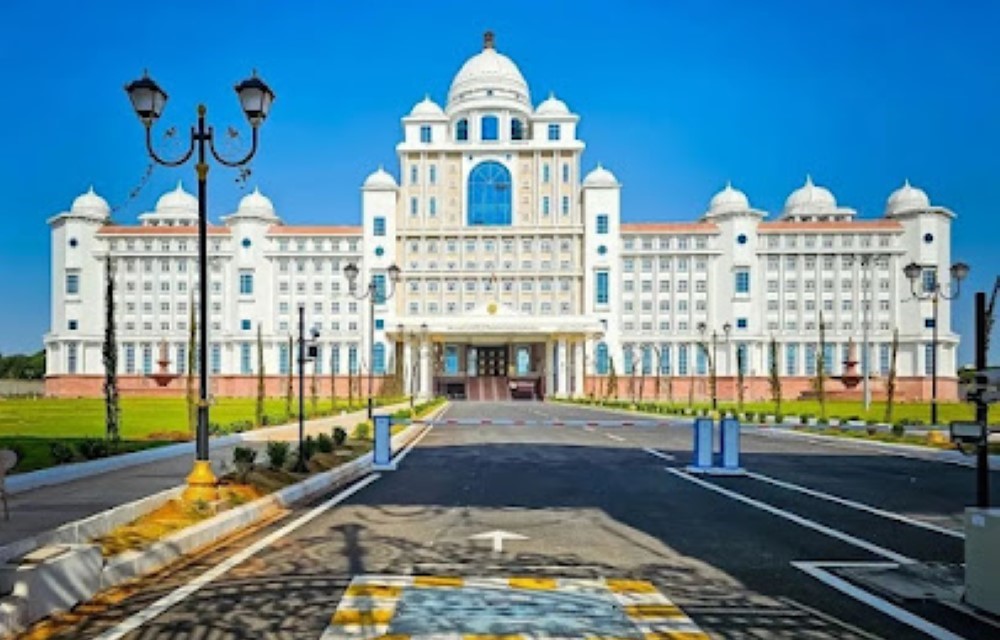 Hotel AA Grand Attraction Pictures